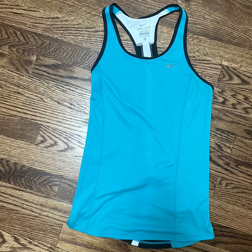 Women’s Nike workout tank top athletic blue